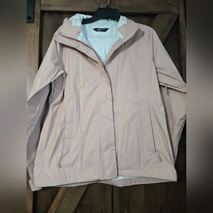 The North Face Women's Light Blush Pink Ski Jacket